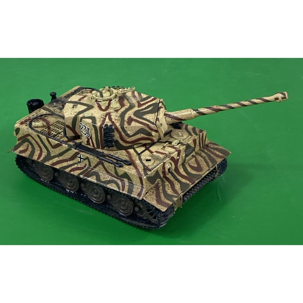 RARE CORGI 233 TIGER 1 GERMAN WW II TANK